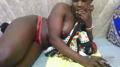 SHANICE online show from October 23, 2025, 10:36 am