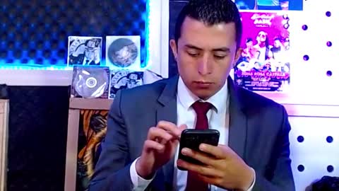 DARKO0717 online show from March 5, 2025, 6:12 pm