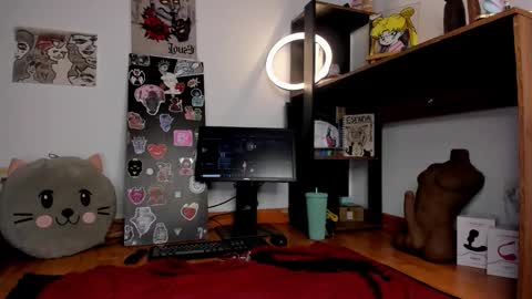 Snapshot of darkodark0 chatting on October 30, 2025, 11:05 pm Darko online show from October 30, 2025, 11:05 pm