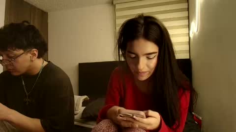 Snapshot of darkpleasuress chatting on March 21, 2026, 8:19 am darkpleasuress online show from March 21, 2026, 8:19 am