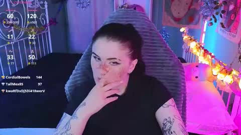 Shine online show from December 17, 2025, 4:07 am