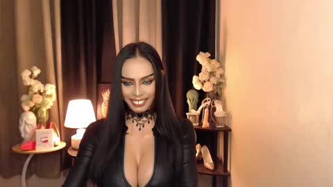 HAPPY BIRTHDAY MISTRESS MADRIANA online show from January 30, 2025, 12:27 pm