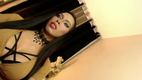 HAPPY BIRTHDAY MISTRESS MADRIANA online show from February 24, 2025, 3:33 am