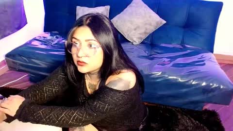 Snapshot of darksweetmini chatting on February 27, 2026, 4:18 pm Darksweetmini online show from February 27, 2026, 4:18 pm