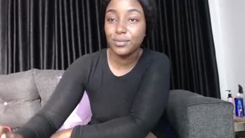 darktanqueen online show from May 23, 2026, 2:50 am