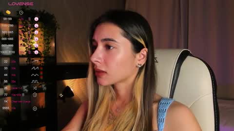 Belle online show from October 11, 2025, 4:22 am