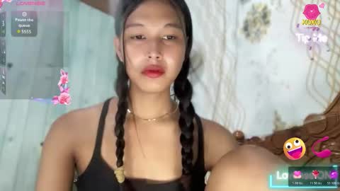 Snapshot of darling_sweetheartxx chatting on May 24, 2026, 8:52 am YOUR ATHENA online show from May 24, 2026, 8:52 am