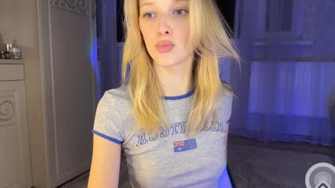 Snapshot of darlingdarinka chatting on February 27, 2025, 3:05 pm D online show from February 27, 2025, 3:05 pm