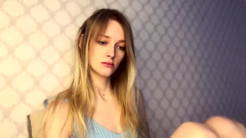 Snapshot of darlingdarinka chatting on March 2, 2026, 7:15 am D online show from March 2, 2026, 7:15 am