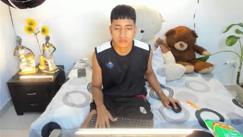 Snapshot of darwinandbrayan chatting on March 7, 2026, 11:24 pm darwinandbrayan online show from March 7, 2026, 11:24 pm