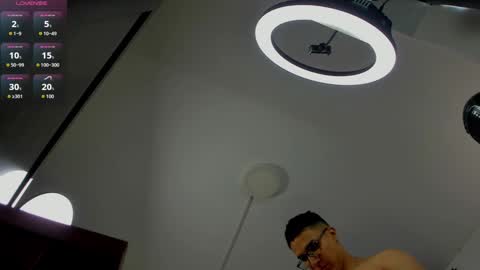 Dash online show from September 9, 2025, 12:59 pm