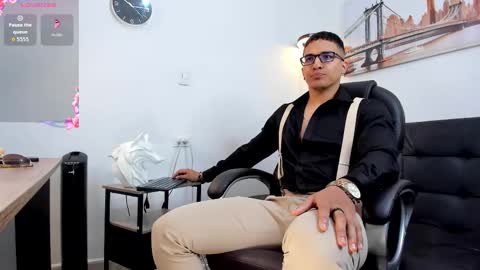 Dash online show from October 13, 2025, 11:32 am