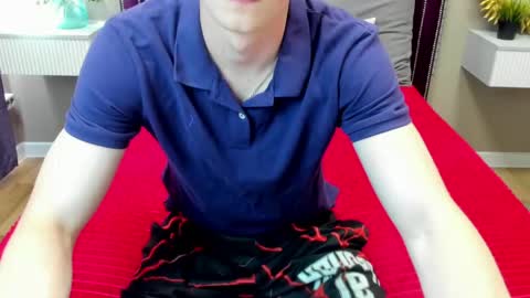 Snapshot of dattouz chatting on May 22, 2026, 8:32 am Jossif online show from May 22, 2026, 8:32 am