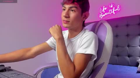 angel online show from November 30, 2025, 12:20 pm