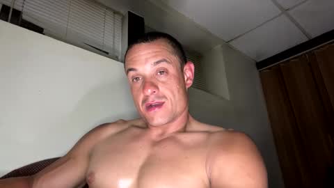 Snapshot of dave875126 chatting on April 22, 2026, 2:36 am dave875126 online show from April 22, 2026, 2:36 am