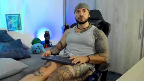 DAVE MAX online show from November 26, 2025, 2:45 am