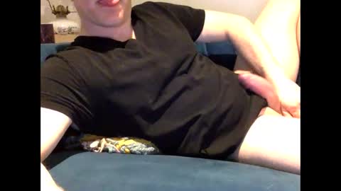 Snapshot of daveb709709709 chatting on May 20, 2026, 2:07 am daveb709709709 online show from May 20, 2026, 2:07 am