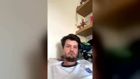 Snapshot of davebutts9191 chatting on July 15, 2026, 5:40 pm davebutts9191 online show from July 15, 2026, 5:40 pm