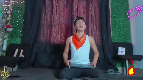 daveel_hot online show from October 20, 2025, 7:47 pm