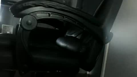 Daverz3 online show from October 8, 2025, 8:23 am