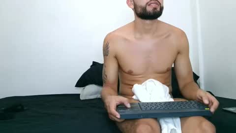 Dave y Salvatore online show from April 18, 2026, 4:44 pm