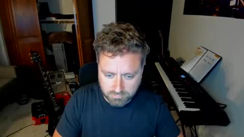 david20884 online show from September 18, 2025, 6:37 am