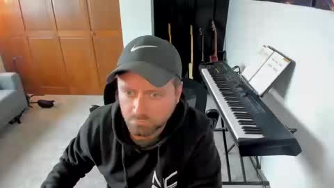 david20884 online show from October 13, 2025, 7:03 pm