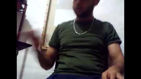 Snapshot of david23vergota chatting on April 1, 2026, 10:49 am david23vergota online show from April 1, 2026, 10:49 am