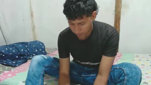 Snapshot of david_efrem chatting on September 12, 2025, 8:20 pm david_efrem online show from September 12, 2025, 8:20 pm
