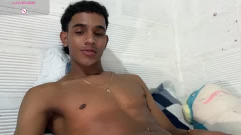 david_hot44 online show from February 22, 2026, 11:20 am