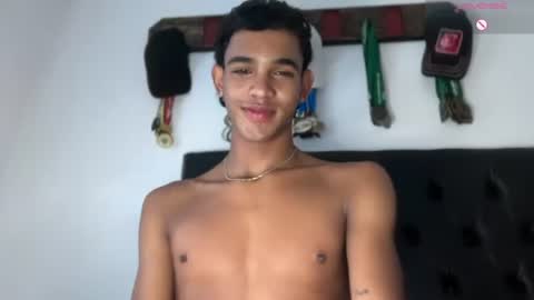 Snapshot of david_hot44 chatting on July 7, 2026, 3:16 pm david_hot44 online show from July 7, 2026, 3:16 pm