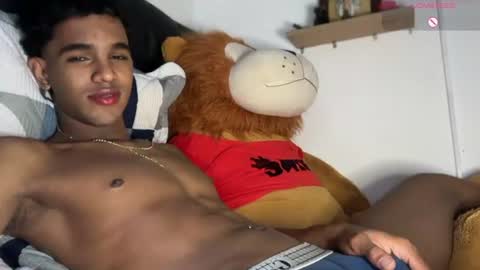 Snapshot of david_hot44 chatting on July 11, 2026, 1:47 pm david_hot44 online show from July 11, 2026, 1:47 pm