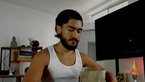 Hey im David that loves to explore and speak their fantasies. Very open talktative and nice. Feel free to chat with me online show from December 10, 2024, 2:39 pm