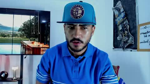 Hey im David that loves to explore and speak their fantasies. Very open talktative and nice. Feel free to chat with me online show from June 3, 2026, 1:08 am