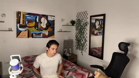 Snapshot of david_muller_ chatting on May 11, 2026, 11:46 pm David online show from May 11, 2026, 11:46 pm