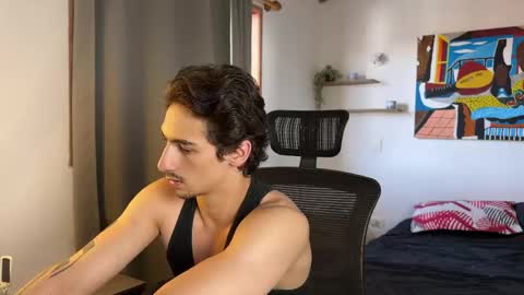 Snapshot of david_muller_ chatting on May 15, 2026, 9:00 pm David online show from May 15, 2026, 9:00 pm