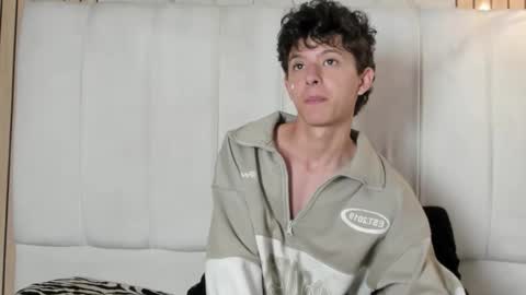 Roy online show from February 20, 2026, 12:38 pm