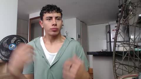 Snapshot of david_savage_ chatting on September 19, 2025, 12:28 pm david online show from September 19, 2025, 12:28 pm