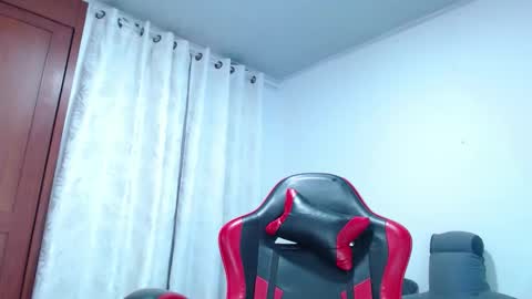 Snapshot of david_savage_ chatting on March 19, 2026, 10:36 pm david online show from March 19, 2026, 10:36 pm