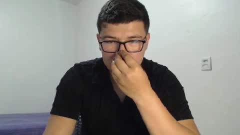 Snapshot of david_smit_ chatting on April 30, 2026, 7:09 pm david smit online show from April 30, 2026, 7:09 pm