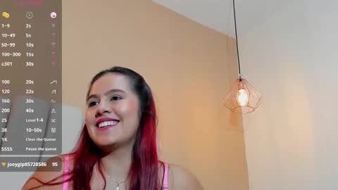 david_victoriaa online show from February 4, 2025, 1:27 pm