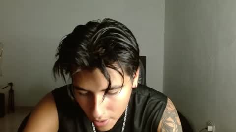 Snapshot of davidbless chatting on April 13, 2026, 1:22 am David Bless online show from April 13, 2026, 1:22 am