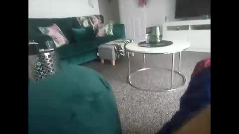 Snapshot of davidf75 chatting on October 3, 2025, 8:11 am davidf75 online show from October 3, 2025, 8:11 am