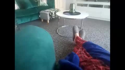 Snapshot of davidf75 chatting on October 5, 2025, 8:01 am davidf75 online show from October 5, 2025, 8:01 am