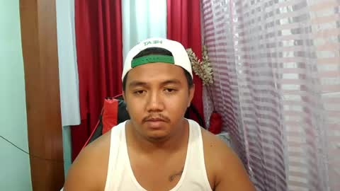 Snapshot of davidhotdesire chatting on August 1, 2026, 1:43 pm davidhotdesire online show from August 1, 2026, 1:43 pm