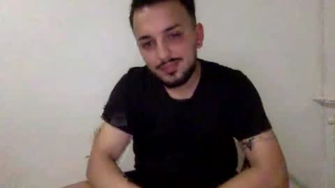Snapshot of davidnoah77 chatting on June 12, 2026, 9:46 pm David Noah online show from June 12, 2026, 9:46 pm