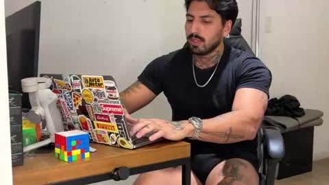 Snapshot of davidov00 chatting on July 2, 2026, 8:59 pm davidov00 online show from July 2, 2026, 8:59 pm