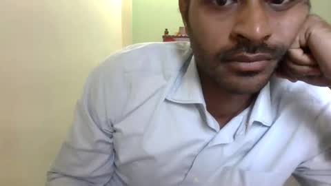 Snapshot of davidvishu975 chatting on April 6, 2026, 4:46 am Dude97 online show from April 6, 2026, 4:46 am