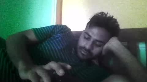 Snapshot of davidvishu975 chatting on May 8, 2026, 8:52 am Dude97 online show from May 8, 2026, 8:52 am