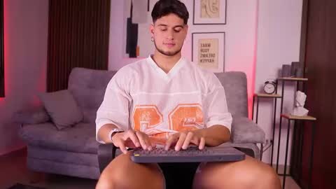 Davies brown    schedule 12pm to 5pm col time online show from September 21, 2025, 9:16 pm